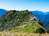 Nach weiteren 20 Minuten Fussmarsch gelange ich zur Capanna Albagno des UTOE (1870 m), welche wunderbar eingerichtet, heute aber unbewartet ist. : Cima dell'Uomo