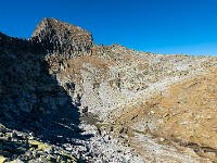 Die Cima di Bri (2521 m) wird nordöstlich umgangen. : Via Alta Verzasca 2025