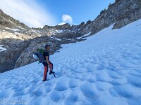 Unsere 3-tägige Bergtour führt uns von der Sewenhütte SAC via Bächenstock und Zwächten zur Kröntenhütte SAC, und von dort auf den Schlossberg (via Südwand) und hinunter nach Engelberg. Auf dem Bild befinden wir uns bereits im Aufstieg zum Bächenstock (3010 m). : Bächenstock, Schlossberg, Zwächten
