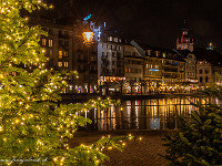 Weihnächtlicher Rathausquai. : Luzern, Weihnacht