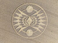 Kornkreis beim Roundway Hill.  default : Kornkreis