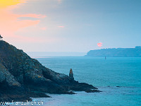 Sonnenaufgang an der Pointe de Petit Minou. : Bretagne