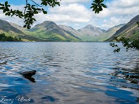 Zurück beim Auto fahre ich nochmals ans vordere Ende des Sees, um jetzt bei Sonnenschein weitere Fotos zu machen. : Scafell Pike, Wast Water