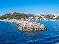 Ankunft auf Gozo im Hafen von Mgarr. : Malta 2025