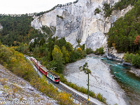Die Schlucht wird auch Grand Canyon der Schweiz genannt. : Eisenbahn, Rheinschlucht, Rhätische Bahn, Ruinaulta, Vorderrhein